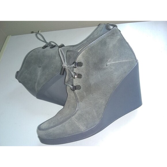 Calvin Klein Penelope Gray Suede Casual Wedge Heel Ankle Booties Size 9.5 M - Picture 4 of 6